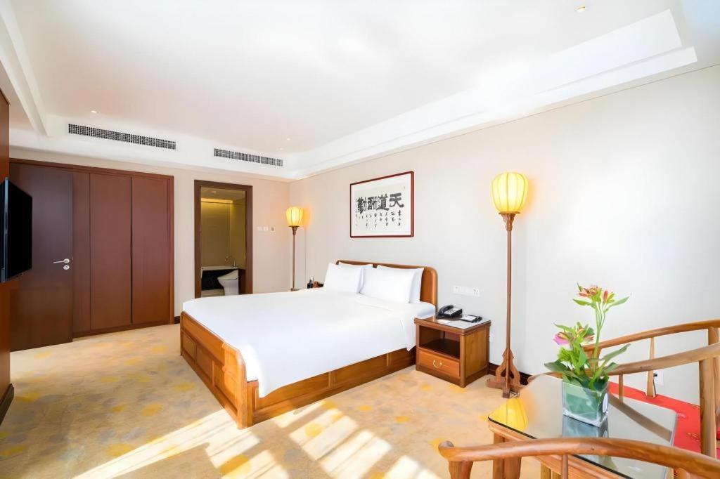 Broadcasting Tower Beijing Hotel 外观 照片
